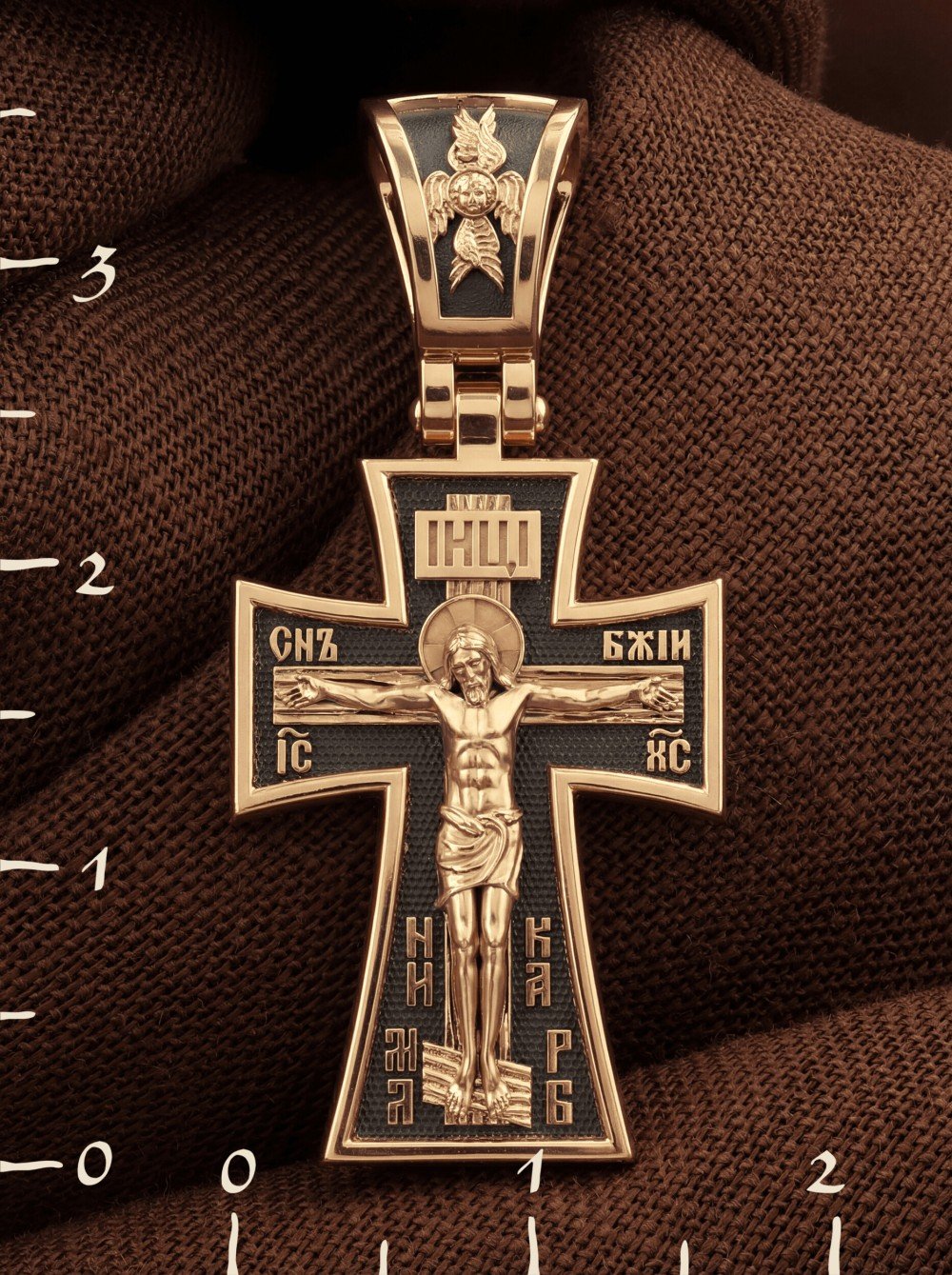 Крест из золота
