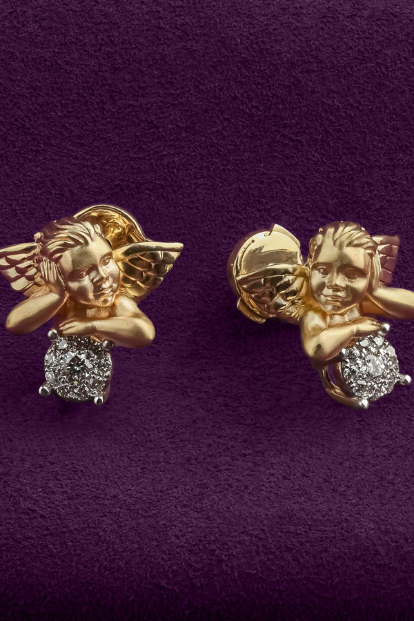 Серьги из золота c бриллиантами