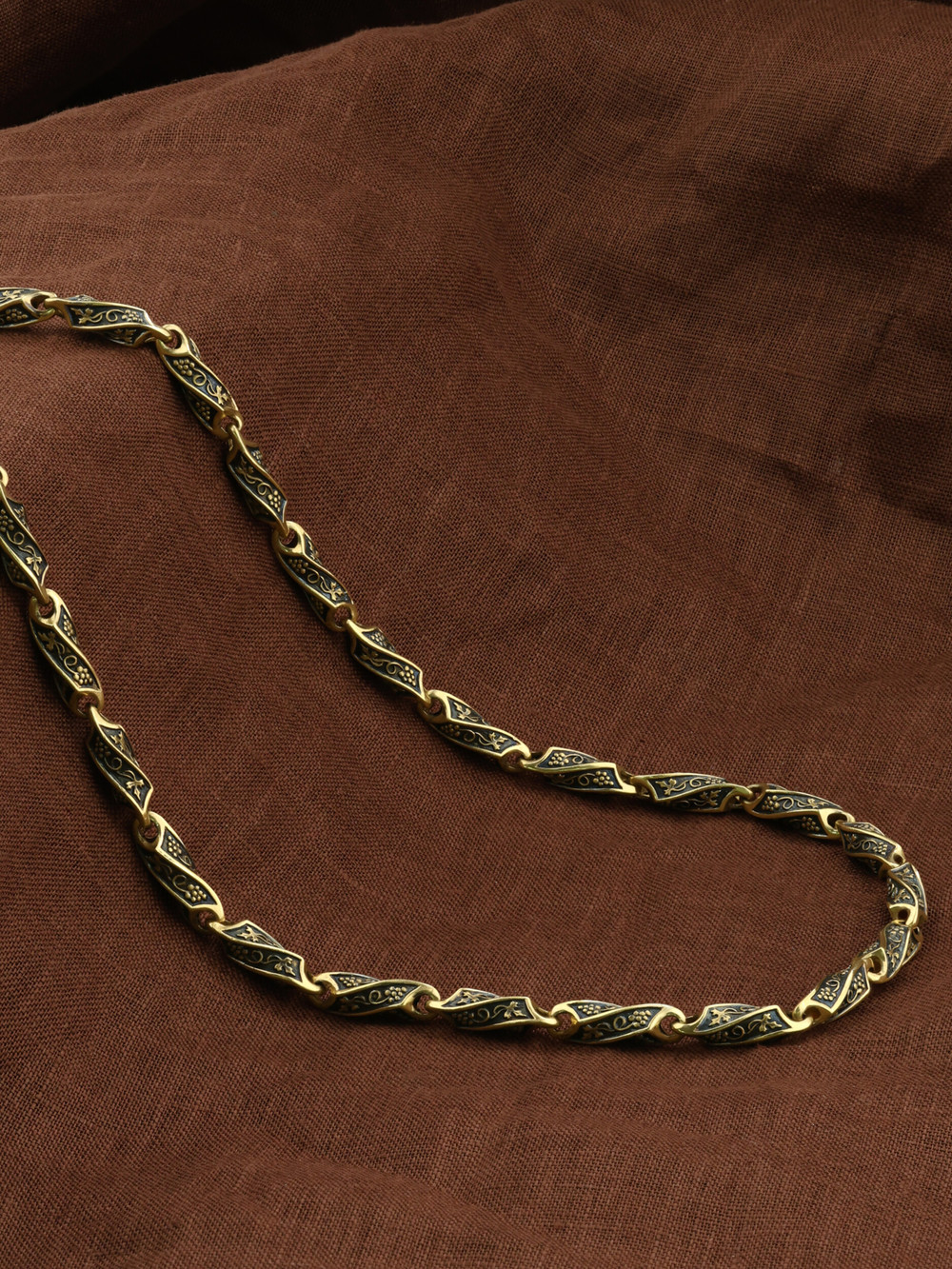 Цепь из лимонного золота