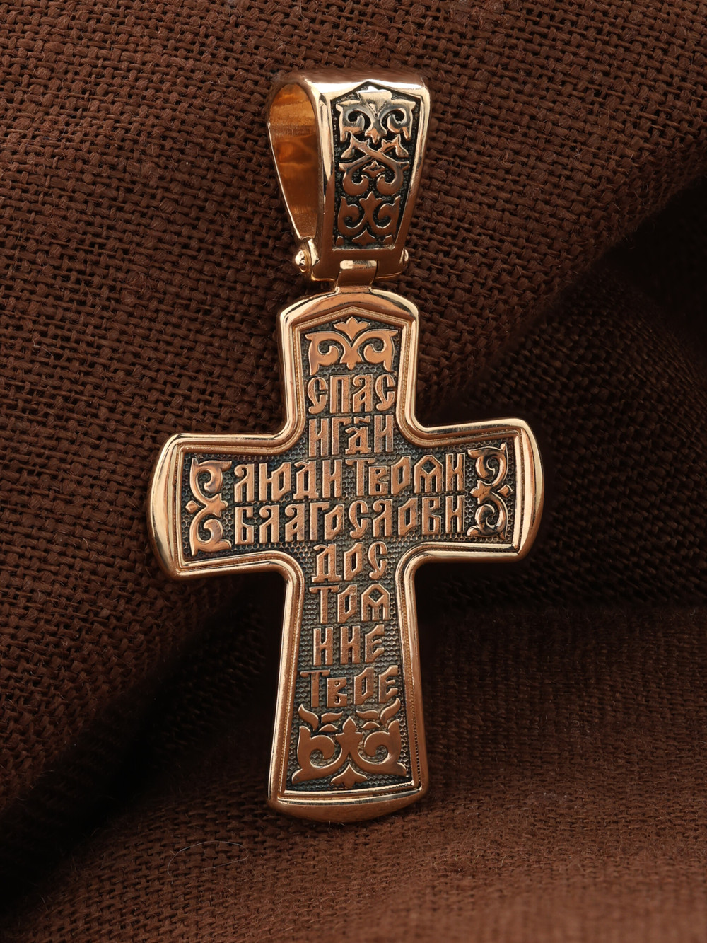 Крест из золота