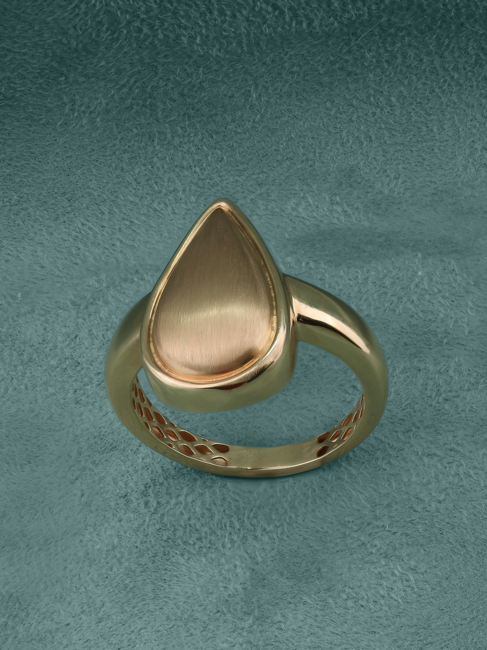 Кольцо из золота