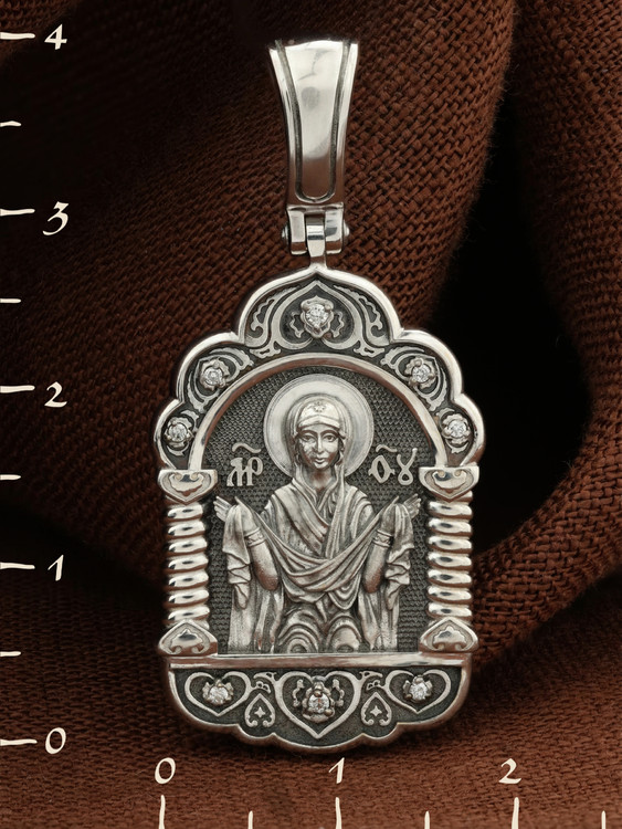 Образок из белого золота c бриллиантами