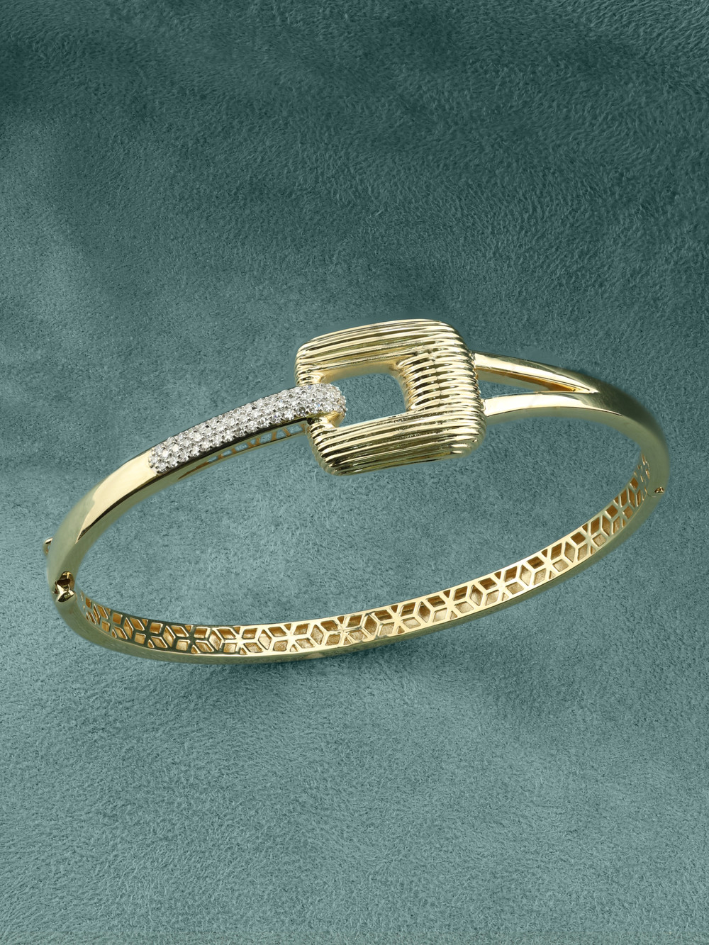 Браслет из лимонного золота c бриллиантами