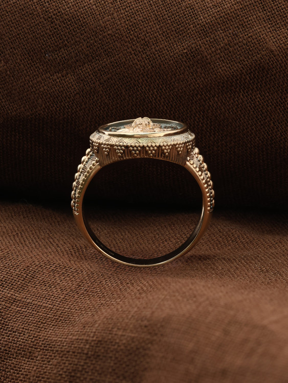 Кольцо из золота