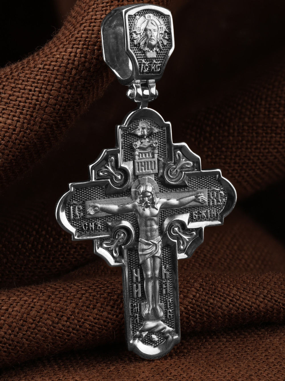 Крест из белого золота