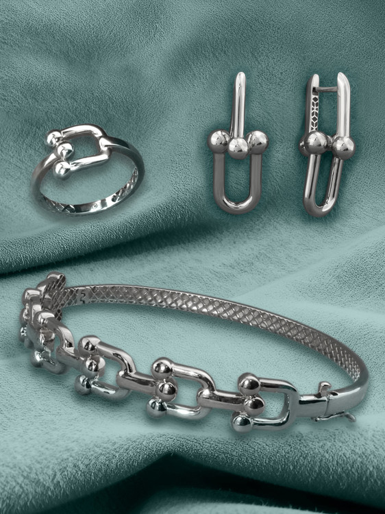 Серьги из белого золота