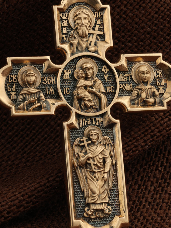 Крест из золота