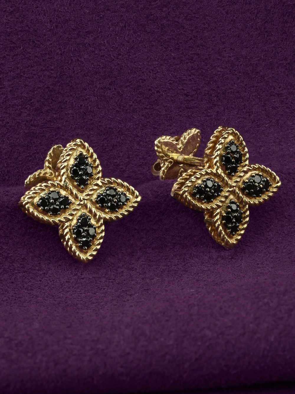 Серьги из лимонного золота c бриллиантами