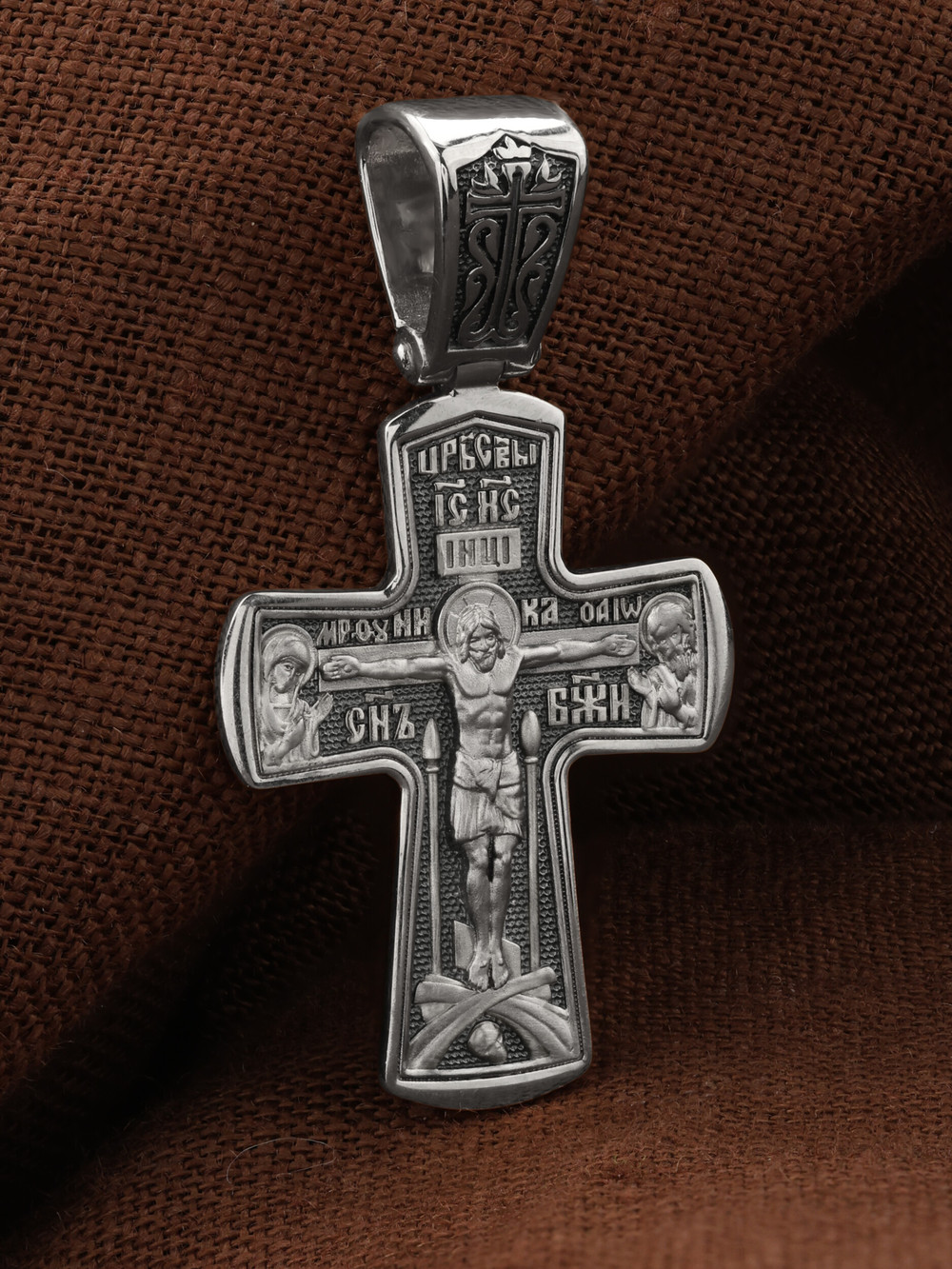 Крест из белого золота