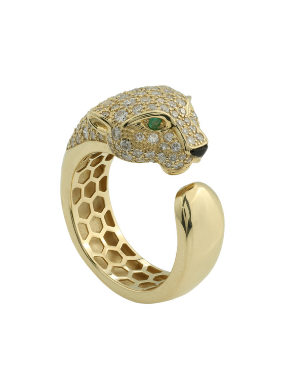 Кольцо из лимонного золота c бриллиантами, изумрудом и ониксом