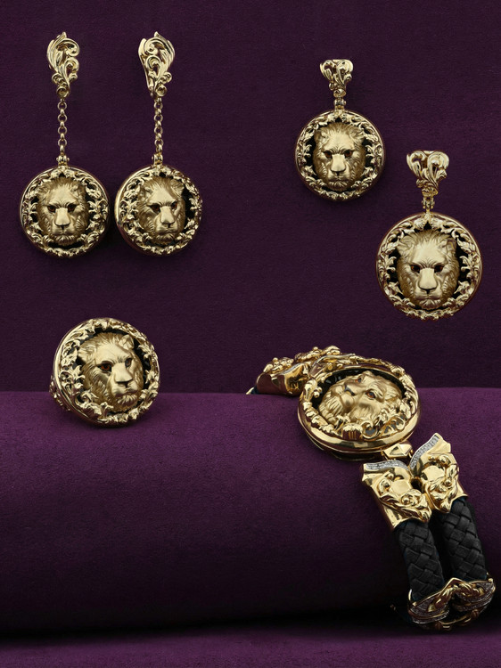 Кольцо из лимонного золота c эмаль и ониксом