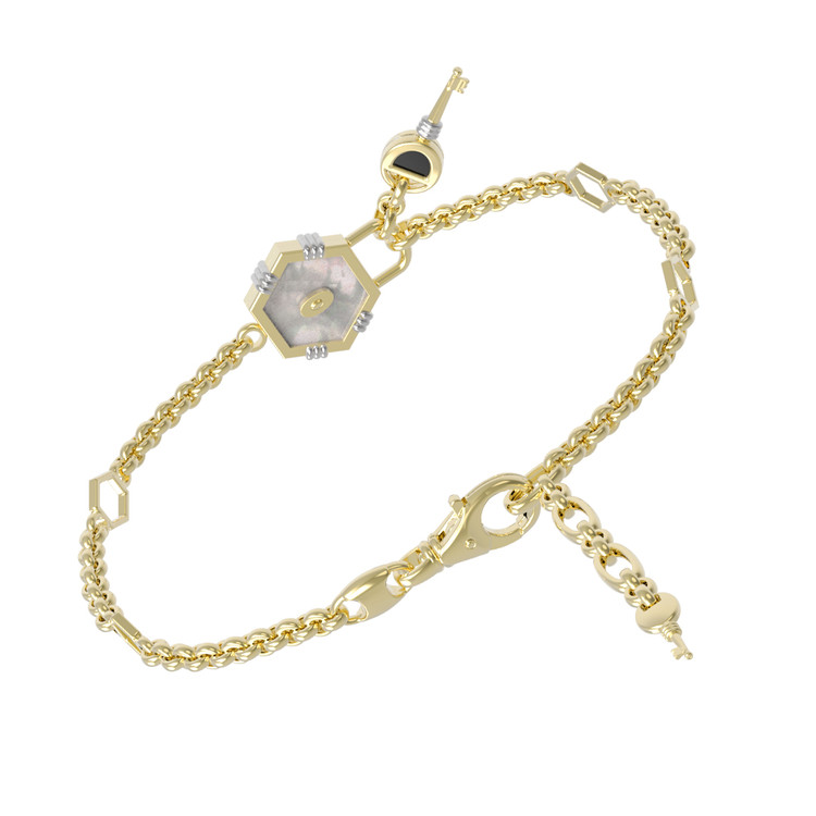 Браслет из лимонного золота c ониксом и перламутром