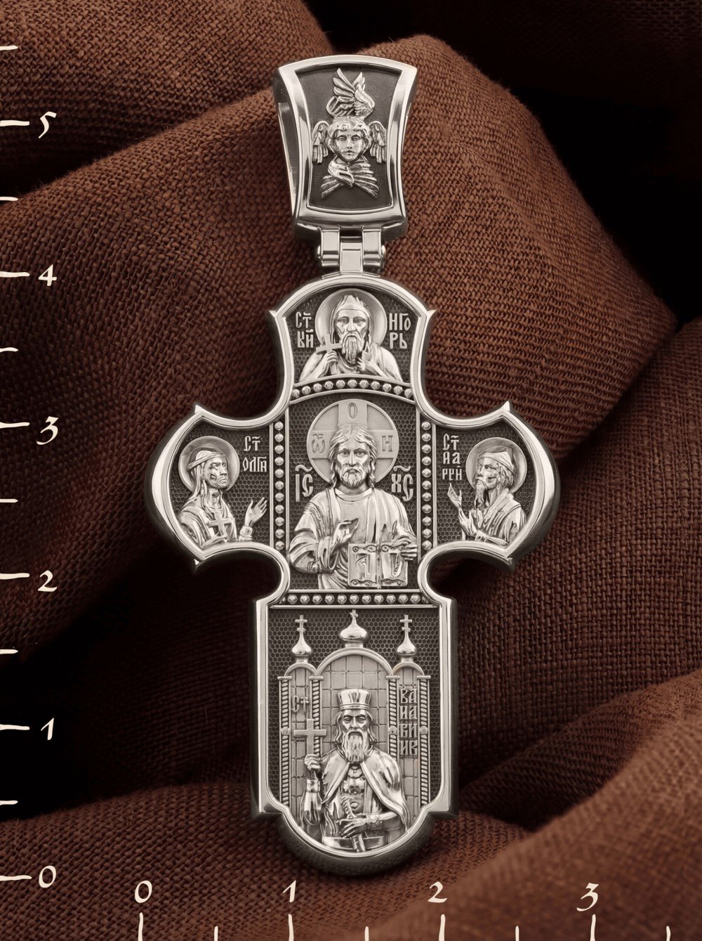 Крест из белого золота