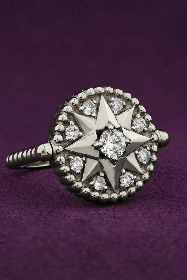 Кольцо из белого золота c бриллиантами