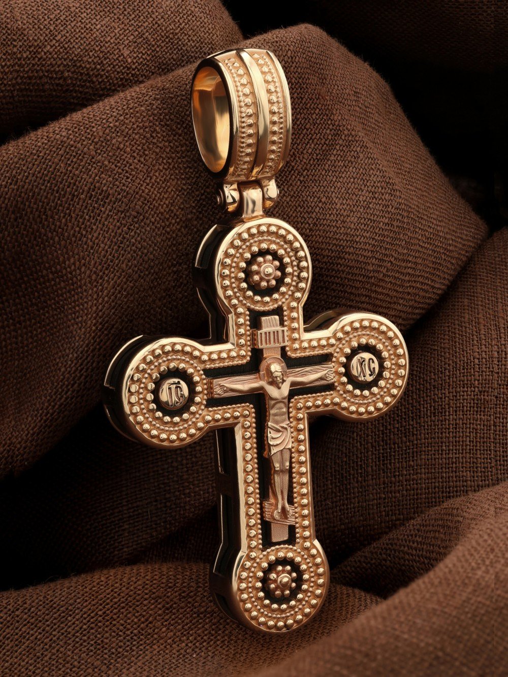 Крест из золота c эбеновым деревом