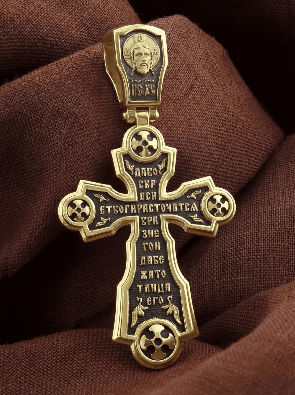 Крест из лимонного золота