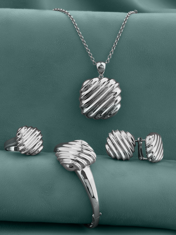 Серьги из белого золота