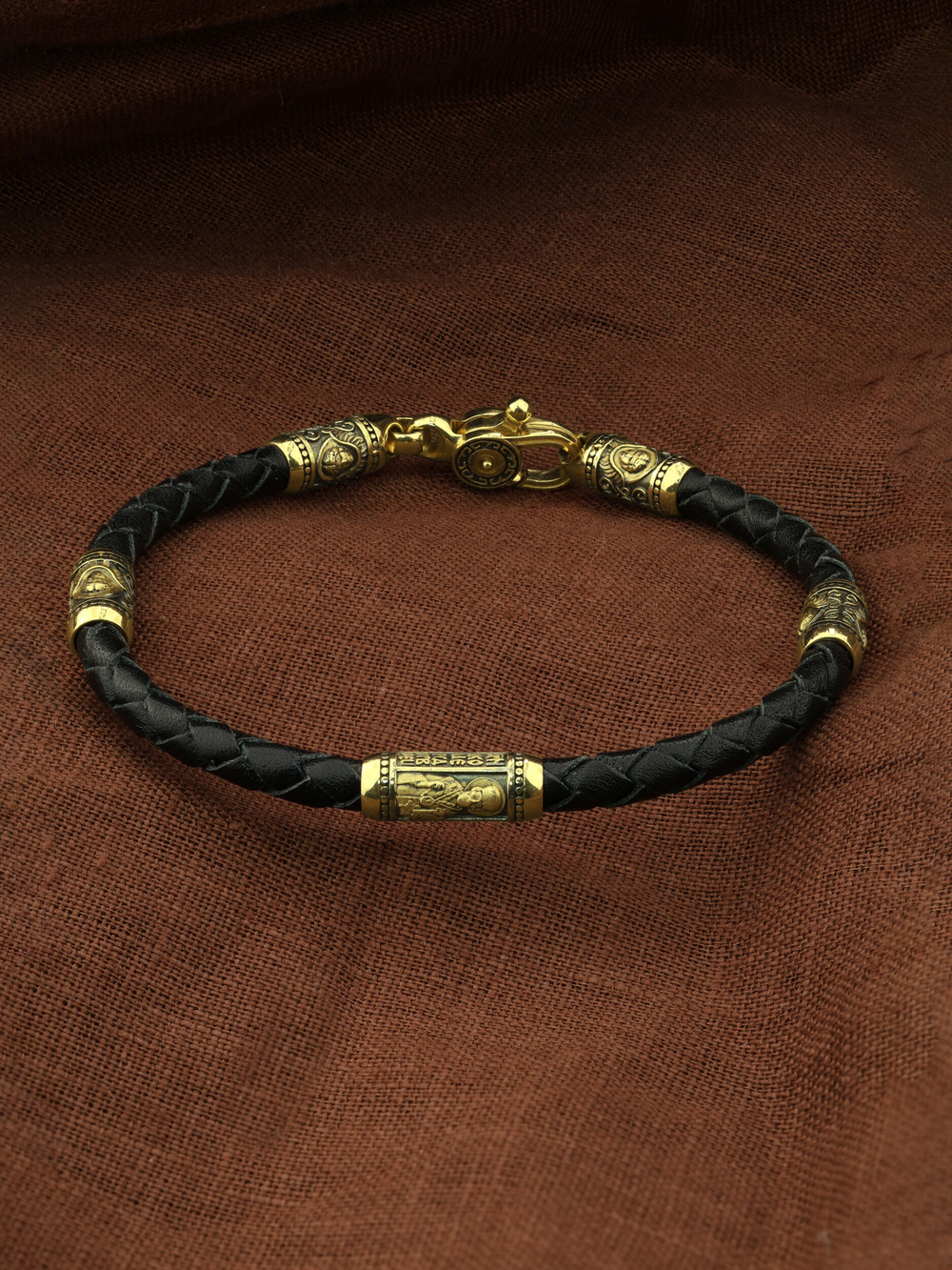 Браслет из лимонного золота c кожаным шнурком