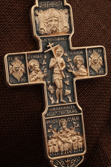 Крест из золота